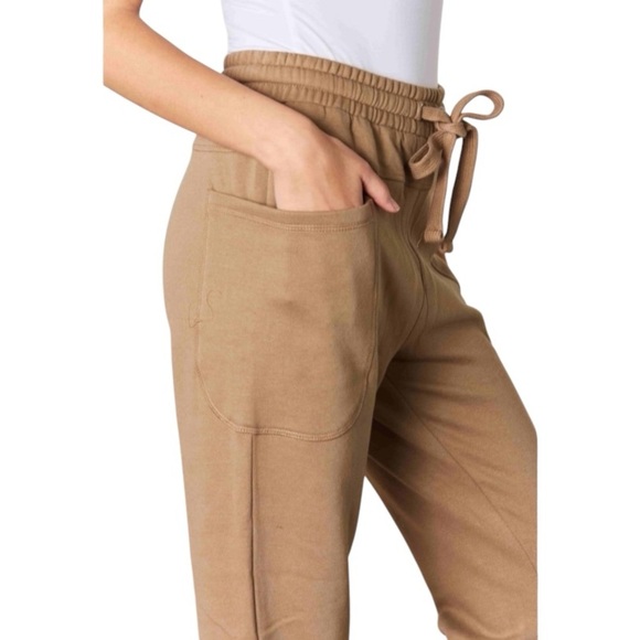 NWT Risen Los Angeles High Rise Relaxed Joggers in Mocha - Size XL - Picture 4 of 12